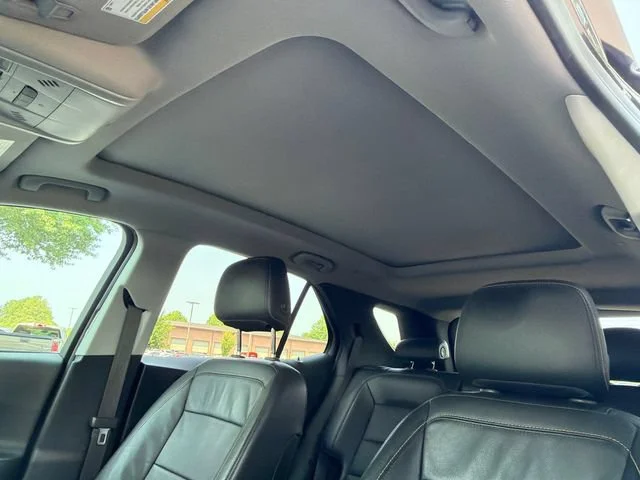 Used 2020 MOSAIC BLACK METALLIC Chevrolet LT image 33