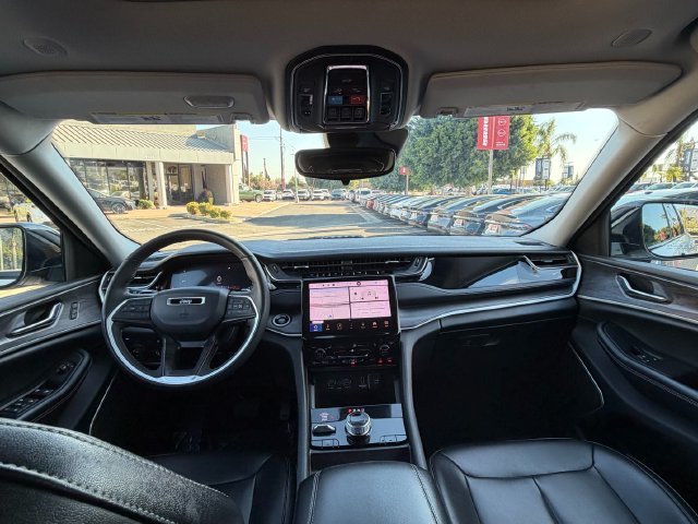 Used 2024 White Jeep 4xe image 37