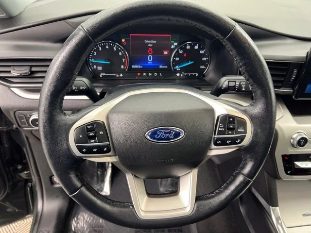 Used 2022 Green Ford XLT image 21