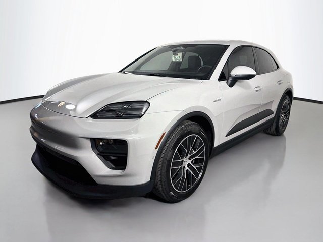 Pre-Owned 2026 Porsche Macan Electric