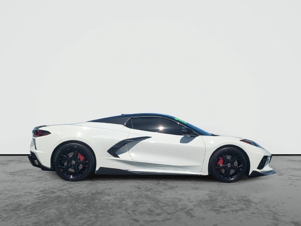 Used 2022 ARCTIC WHITE Chevrolet 3LT image 9