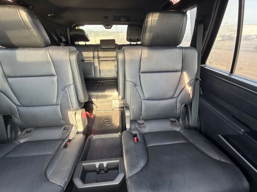 Used 2024  Toyota Platinum image 15