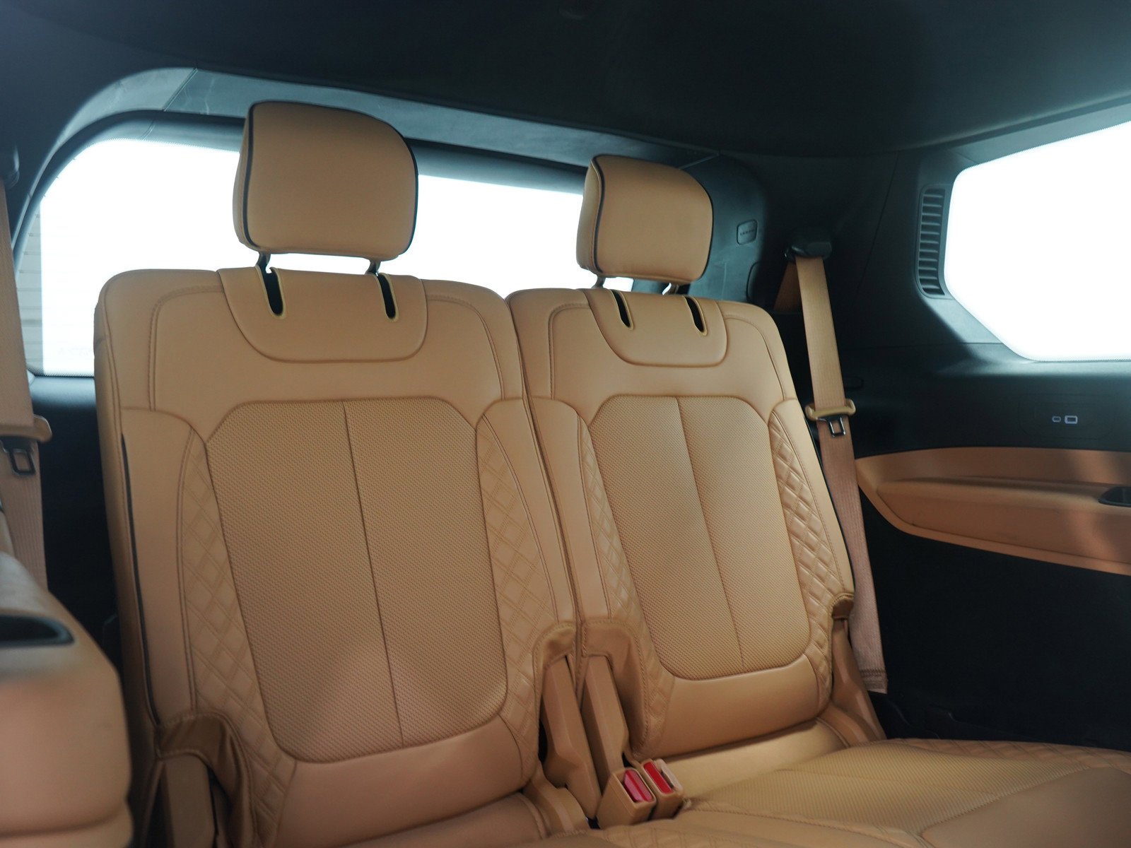 Used 2022 Ember Pearlcoat Jeep Summit image 14
