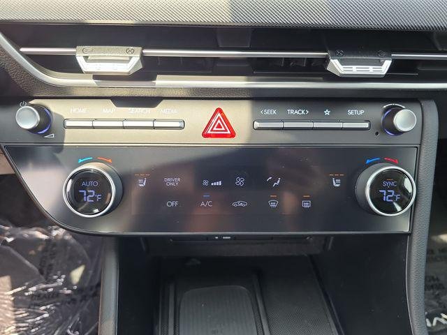 2025 Hyundai Sonata Hybrid SEL - Photo 18
