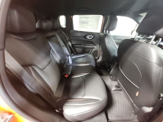 2026 Jeep Compass Trailhawk - Photo 17
