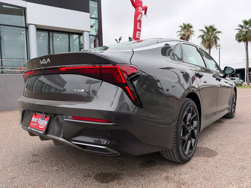 New 2027  Kia GT-Line image 4