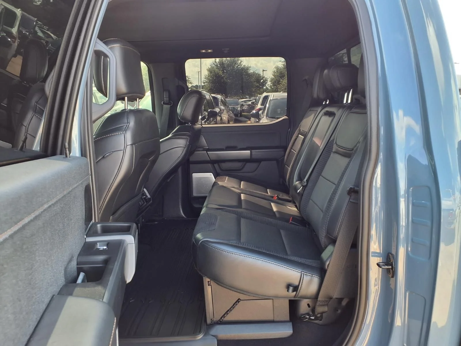 Used 2023 Gray Ford Raptor image 9