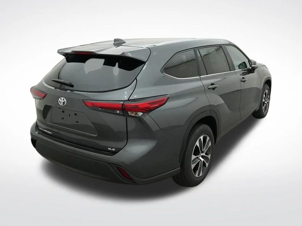 Used 2023 Gray Toyota XLE image 10