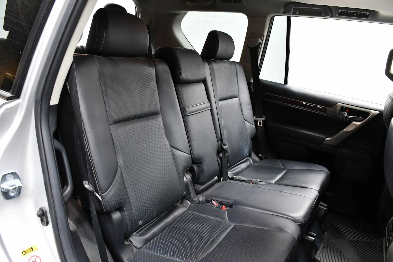 Used 2010 Tungsten Pearl Lexus  image 26