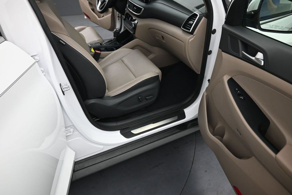 Used 2019 Dazzling White Hyundai Ultimate image 13