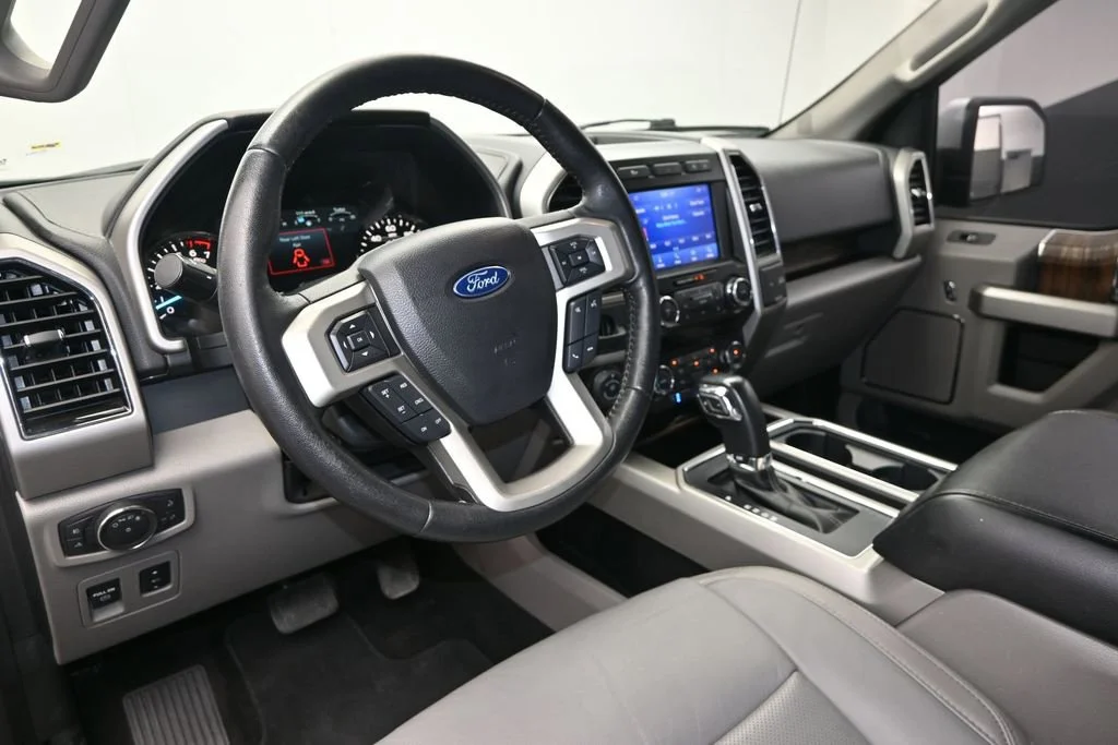 Used 2020 Silver Ford Lariat image 20