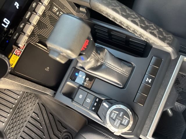 2024 Toyota Tacoma TRD Off Road - Photo 23