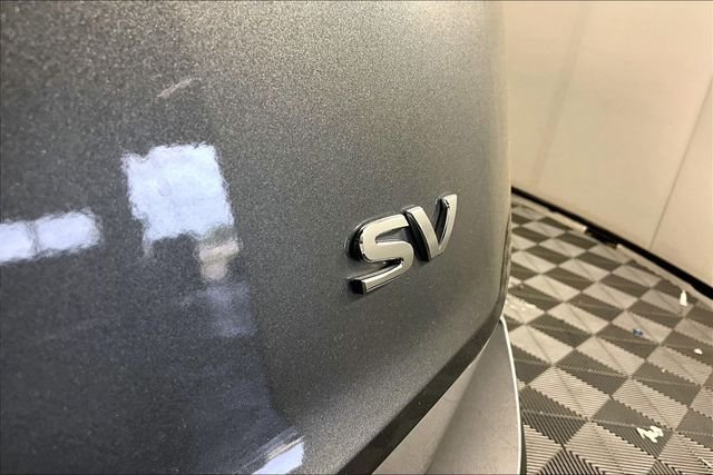 Used 2022 Gray Nissan SV image 23