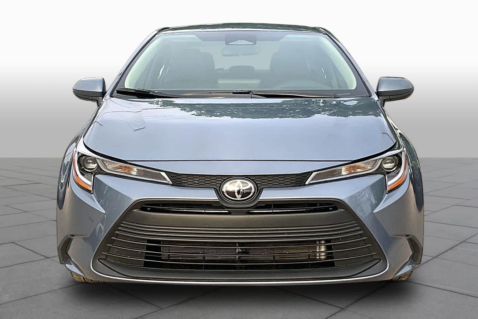 Used 2026 Celestite Toyota LE image 4
