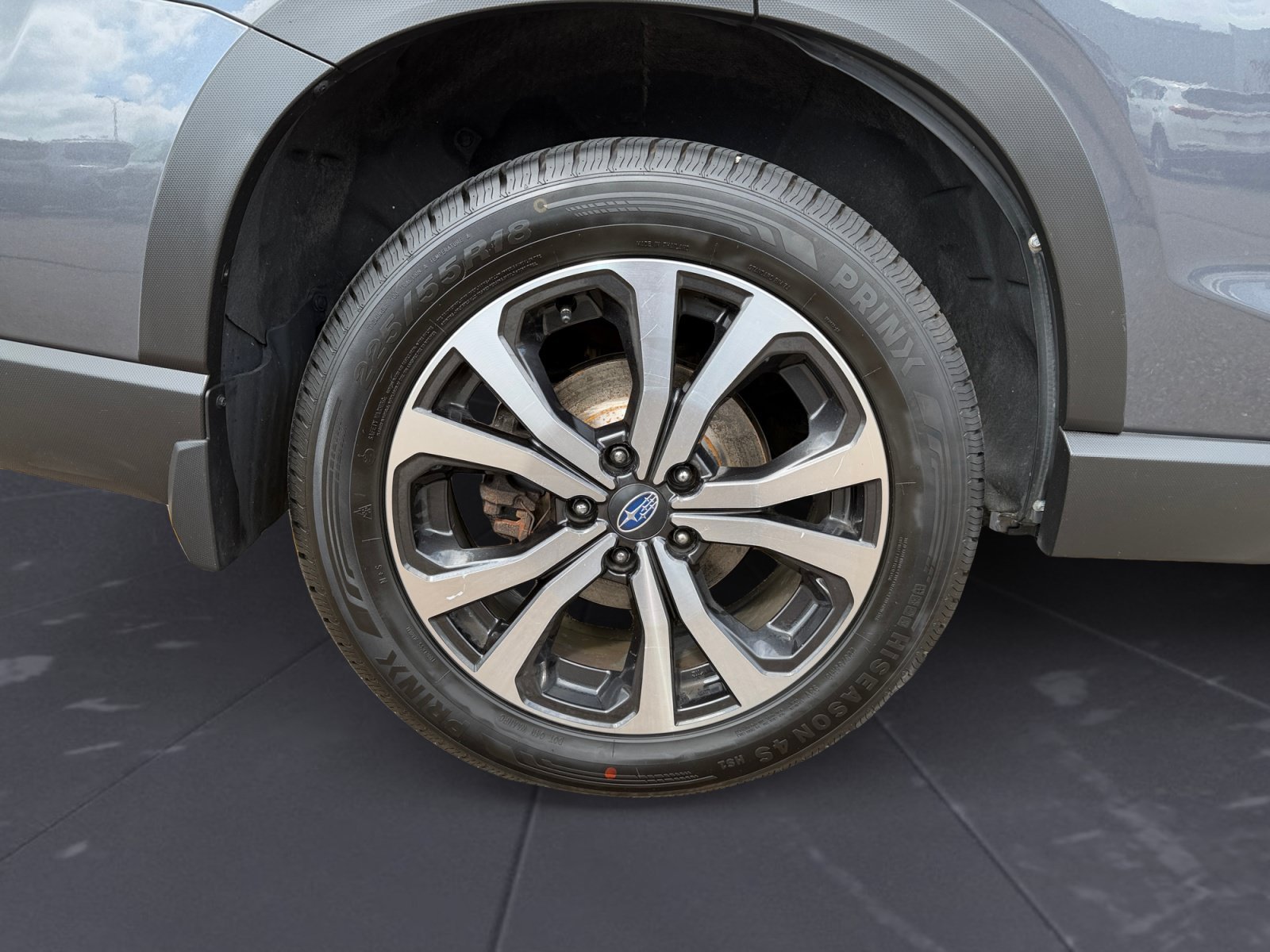 Used 2020 Magnetite Gray Metallic Subaru Limited image 47