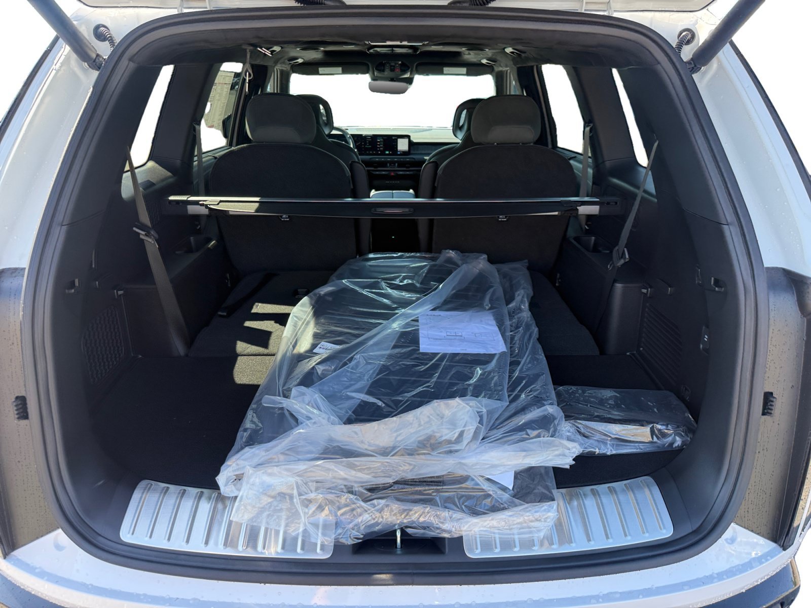New 2027 Glacial White Pearl Kia X-Line SX-Prestige image 17