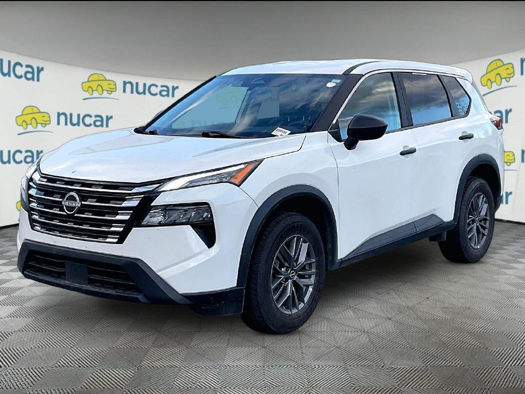 Used 2024 Glacier White Nissan S image 3