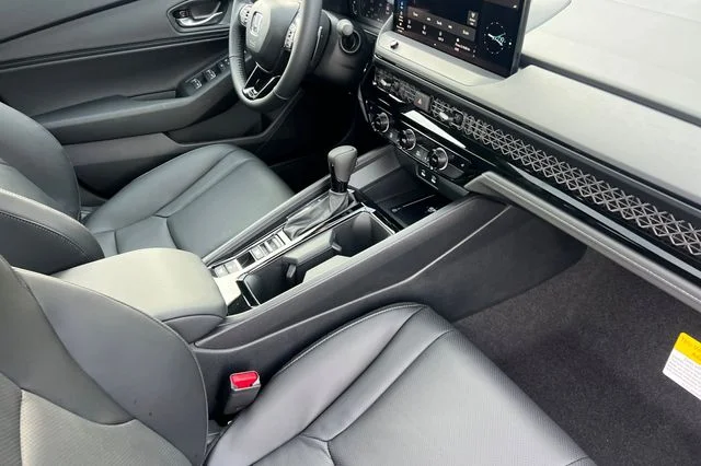 New 2026 Solar Silver Metallic Honda EX-L Hybrid image 17