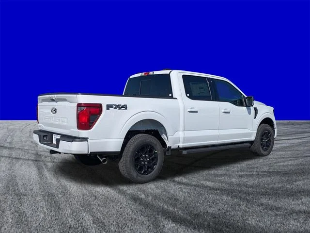New 2026 White Ford XLT image 4