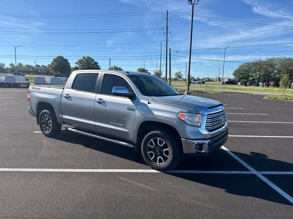 Used 2017 Silver Toyota Limited image 16
