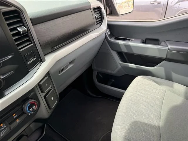 Used 2022  Ford XLT image 24