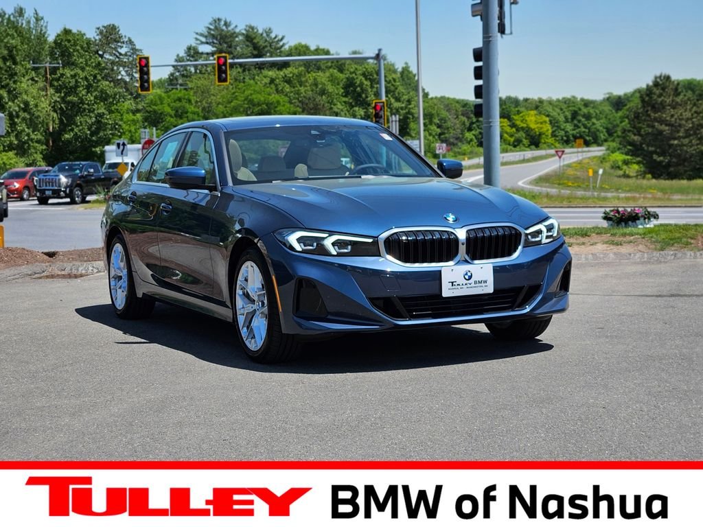 2025 BMW 3 Series 330i xDrive Sedan's photo