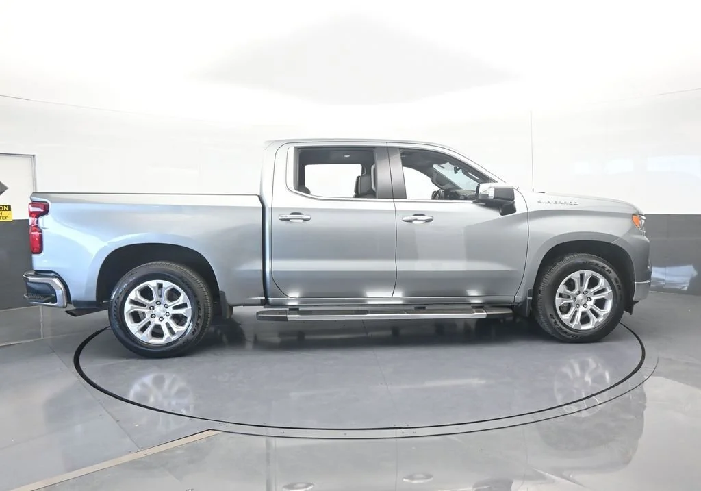 2024 Chevrolet Silverado 1500 LTZ - Photo 7