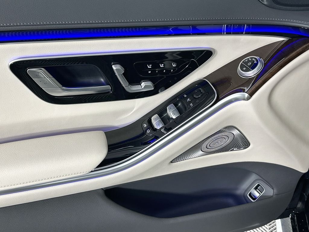 New 2026 Nautical Blue Metallic Mercedes-Benz S 500 image 18