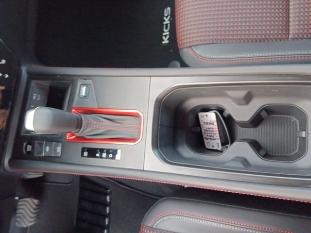 New 2026 Aspen White TriCoat Nissan SR image 23