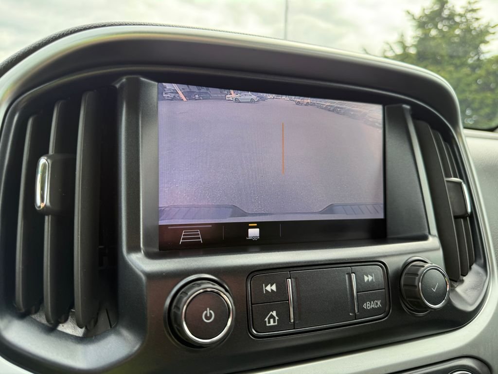 Used 2020 White Chevrolet ZR2 image 29