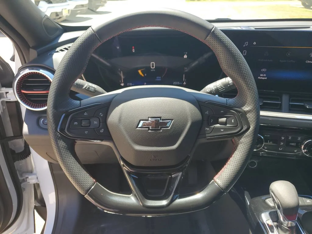 Used 2026 Summit White Chevrolet 2RS image 28