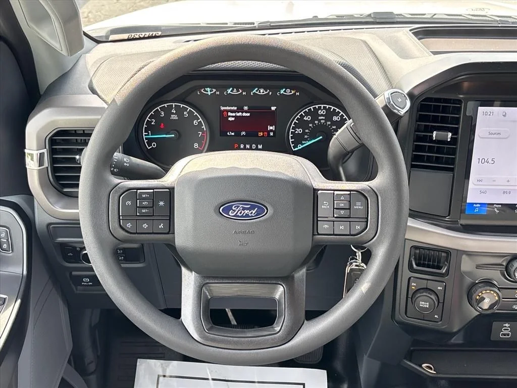 New 2026 Oxford White Ford XL image 23