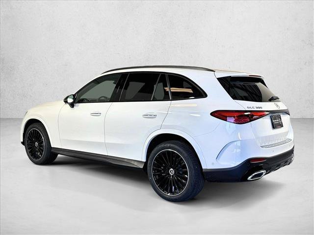 New 2026 Polar White Mercedes-Benz GLC 300 image 37
