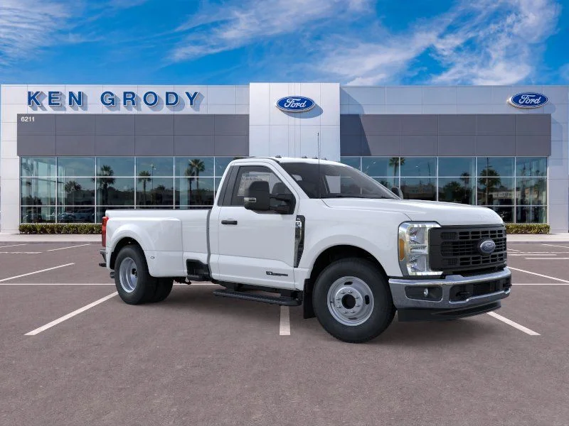 2026 Ford F-350 XL Regular Cab 8' Box DRW's photo