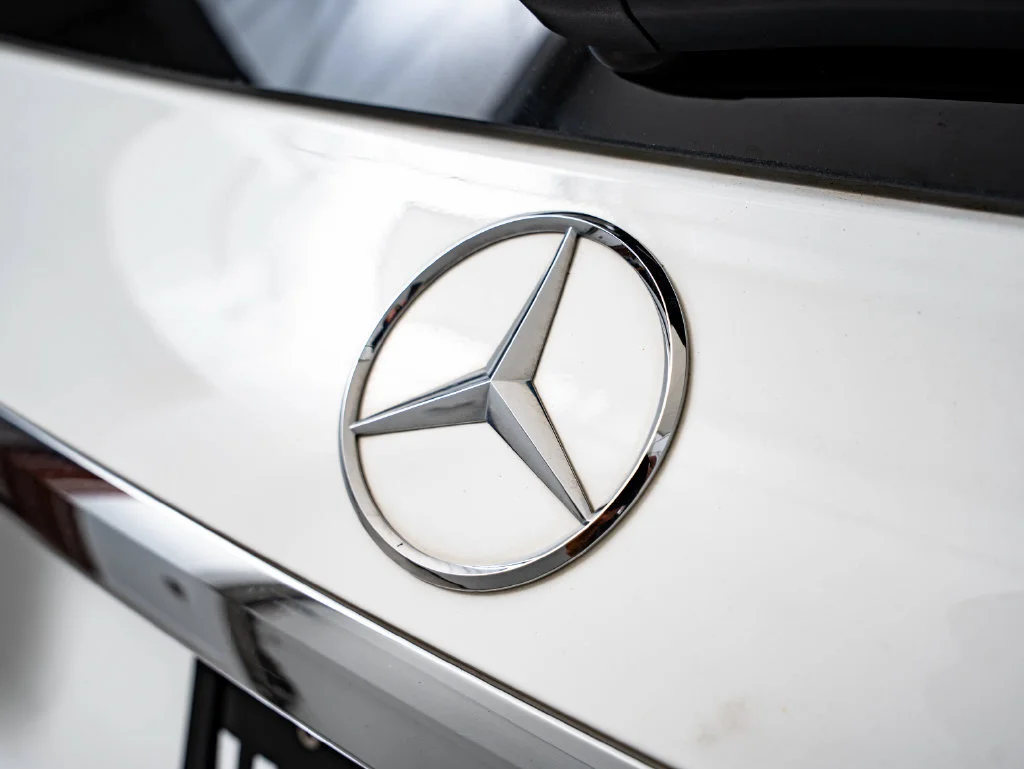 Used 2023 Polar White Mercedes-Benz GLS 580 image 18