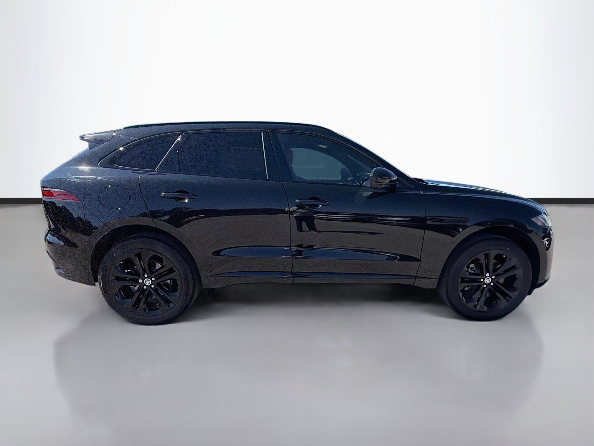 2026 Jaguar F-Pace R-Dynamic S - Photo 6