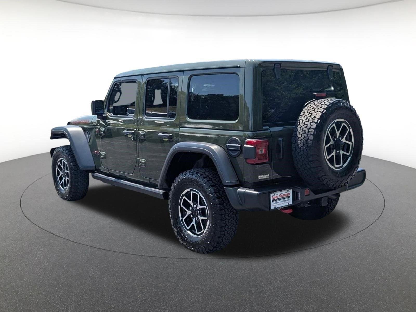 Used 2024 Sarge Green Clearcoat Jeep Rubicon image 8