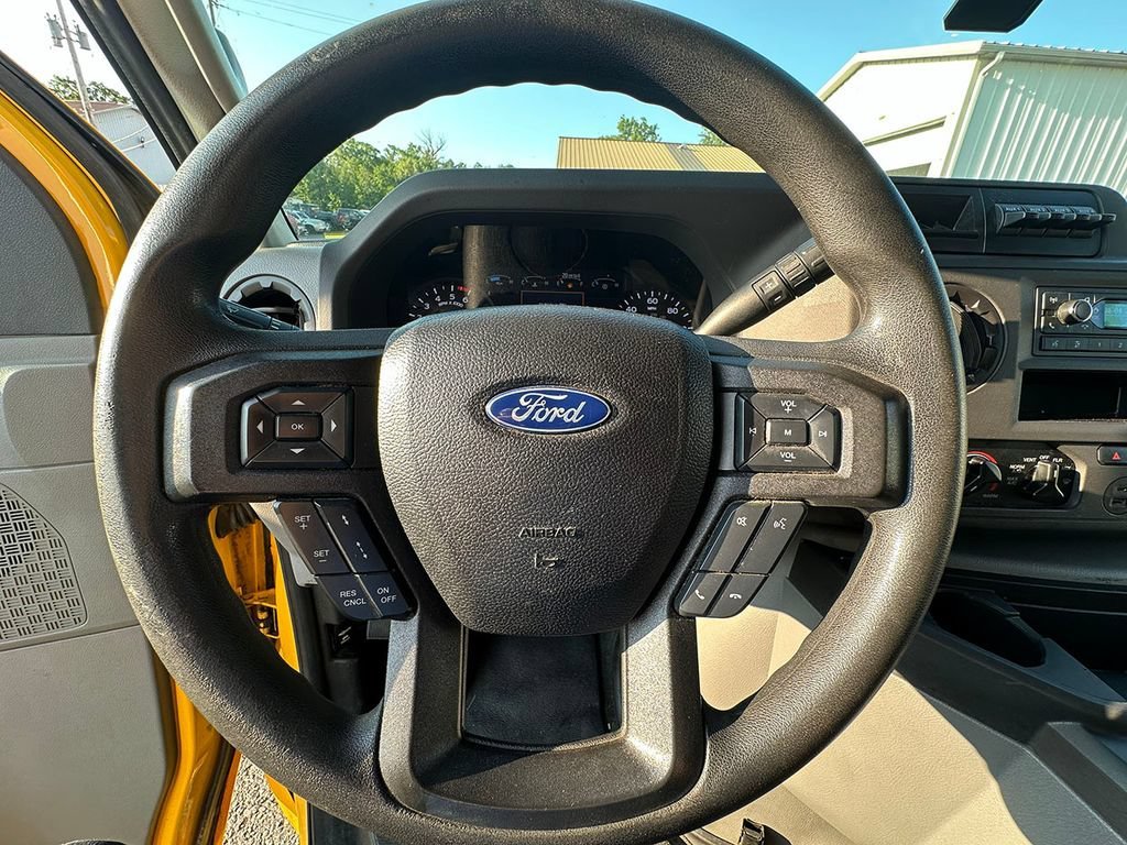Used 2022 Yellow Ford CUTWY image 29