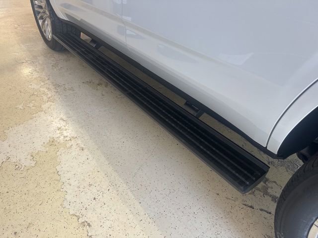 New 2026 Polar White Tricoat Chevrolet High Country image 30