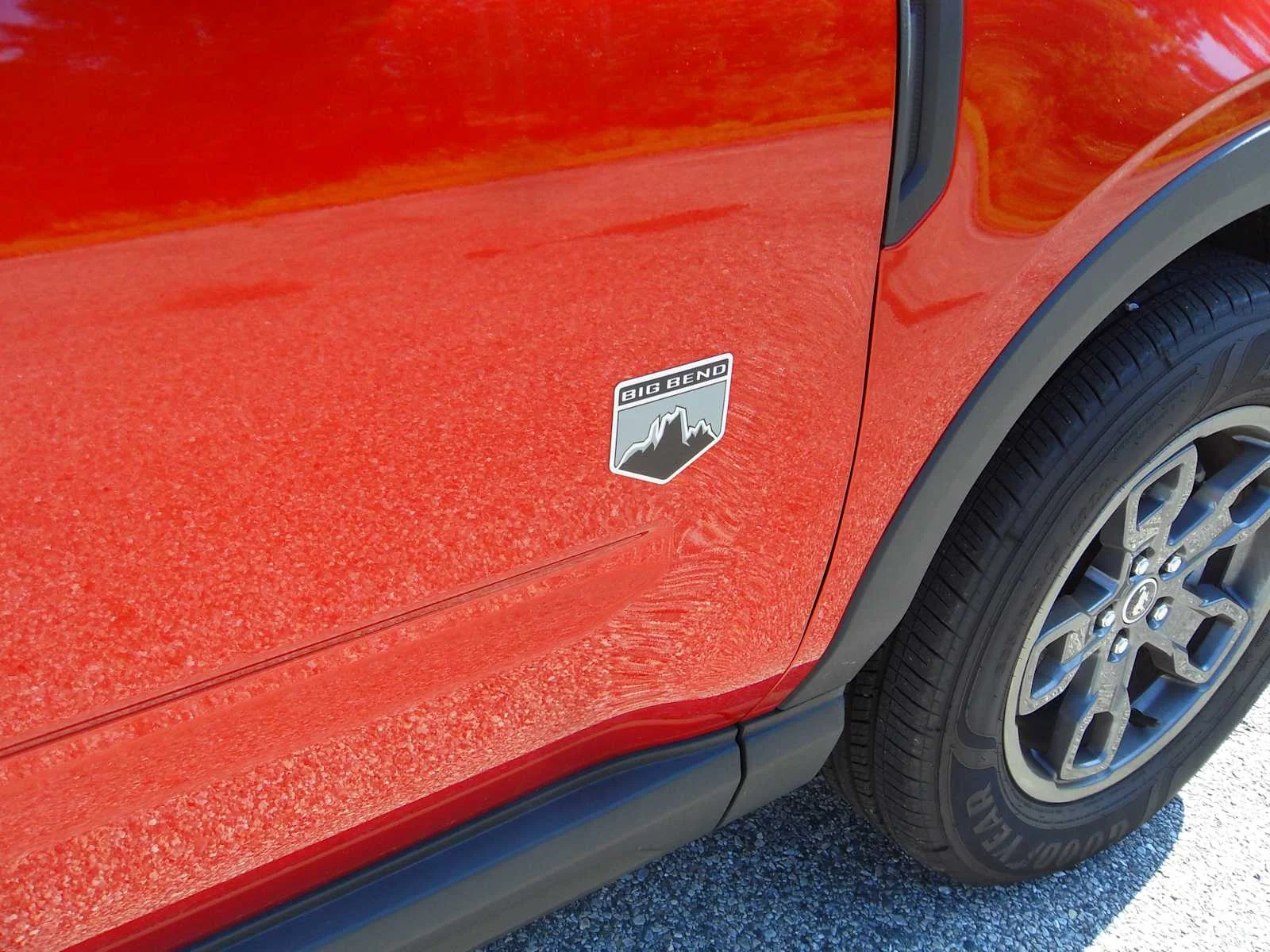 Used 2023 Hot Pepper Red Tinted Clearcoat Ford Big Bend image 9