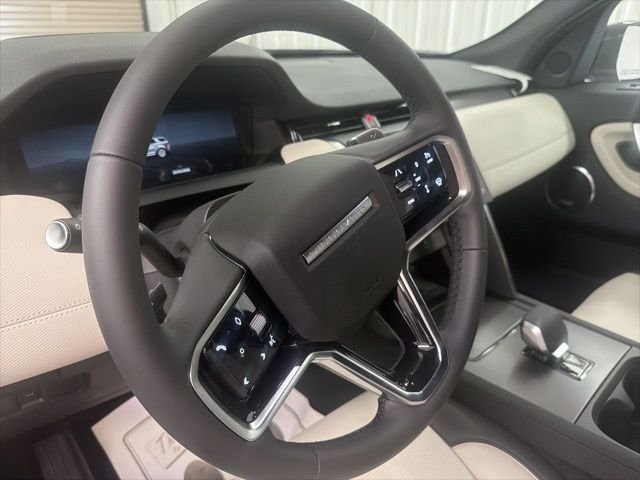 New 2026 Fuji White Land Rover Landmark image 12