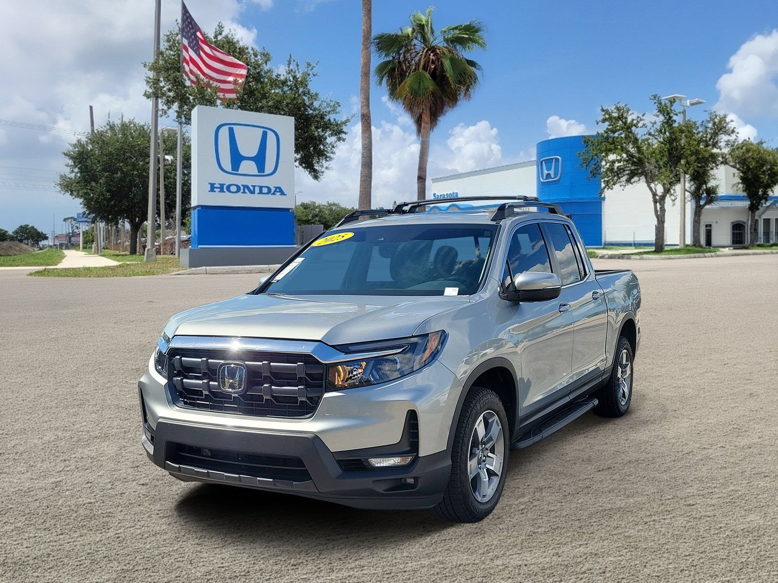 Used 2025 Silver Metallic Honda RTL image 4