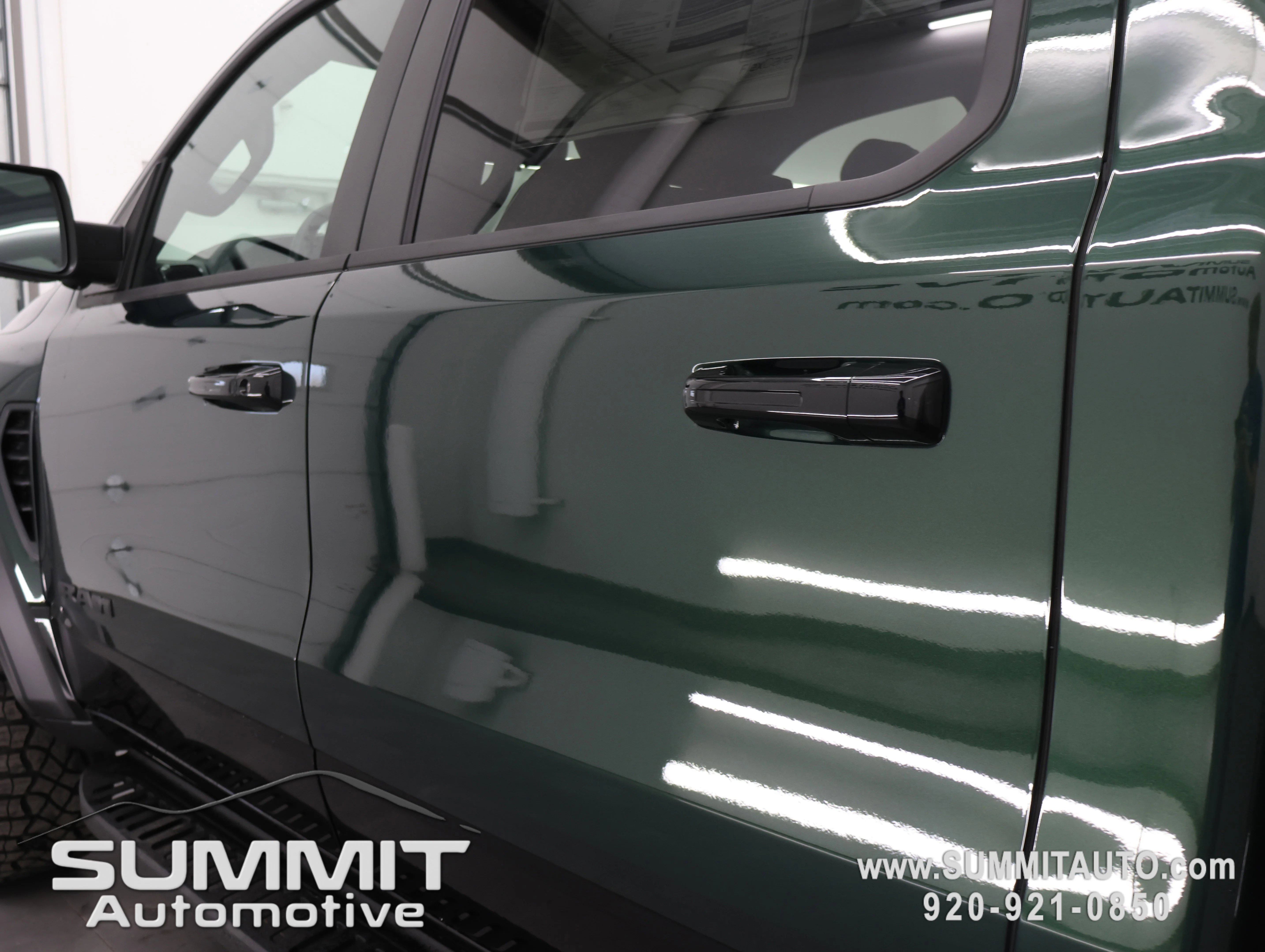 New 2026 Serrano-Green Metallic Exterior Paint RAM RHO image 40