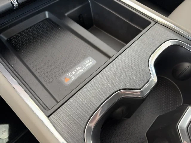 New 2027 Red GMC Elevation image 19