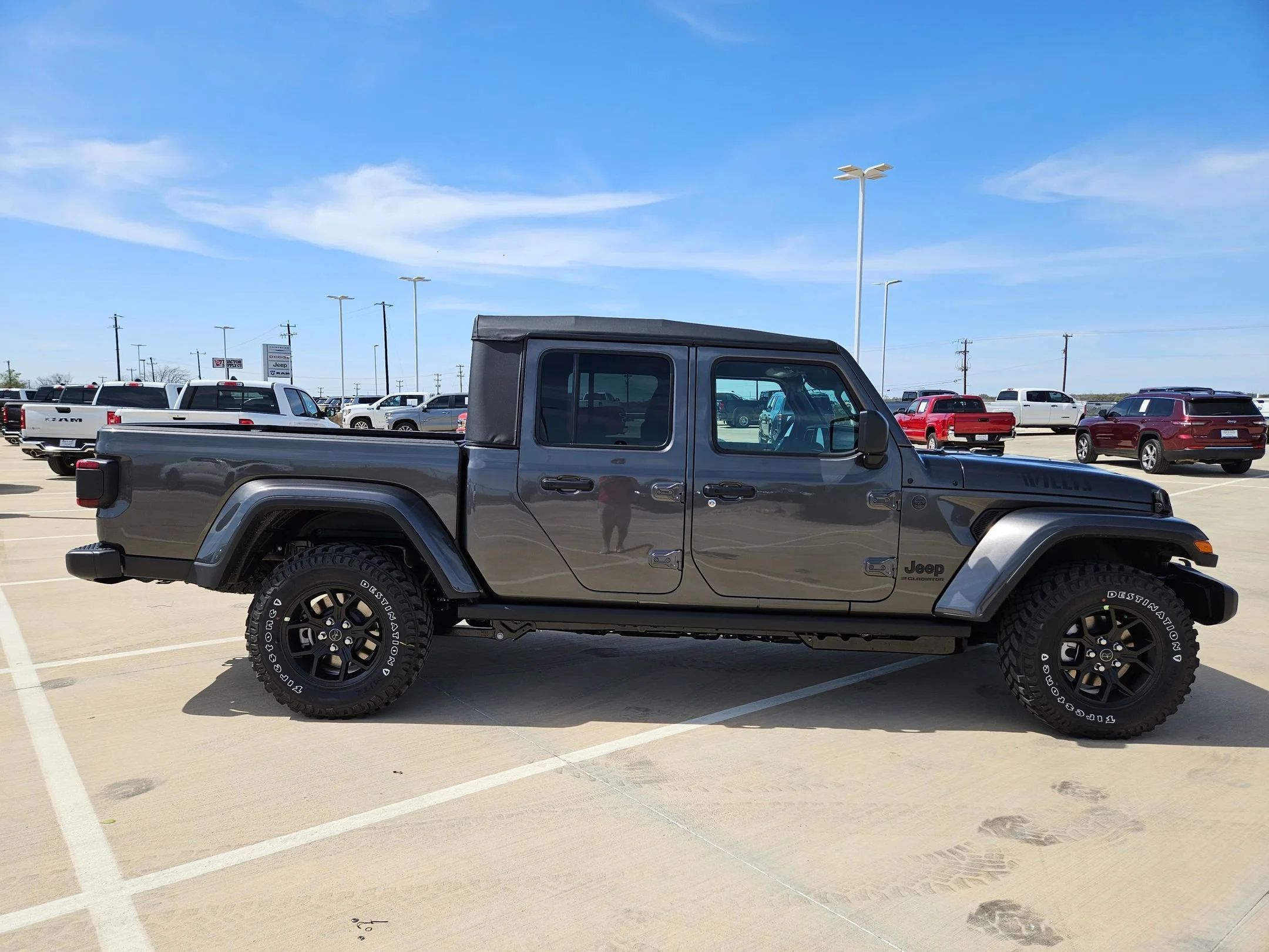New 2026 Granite Crystal Metallic Clear-Coat Exterior Paint Jeep Willys image 2