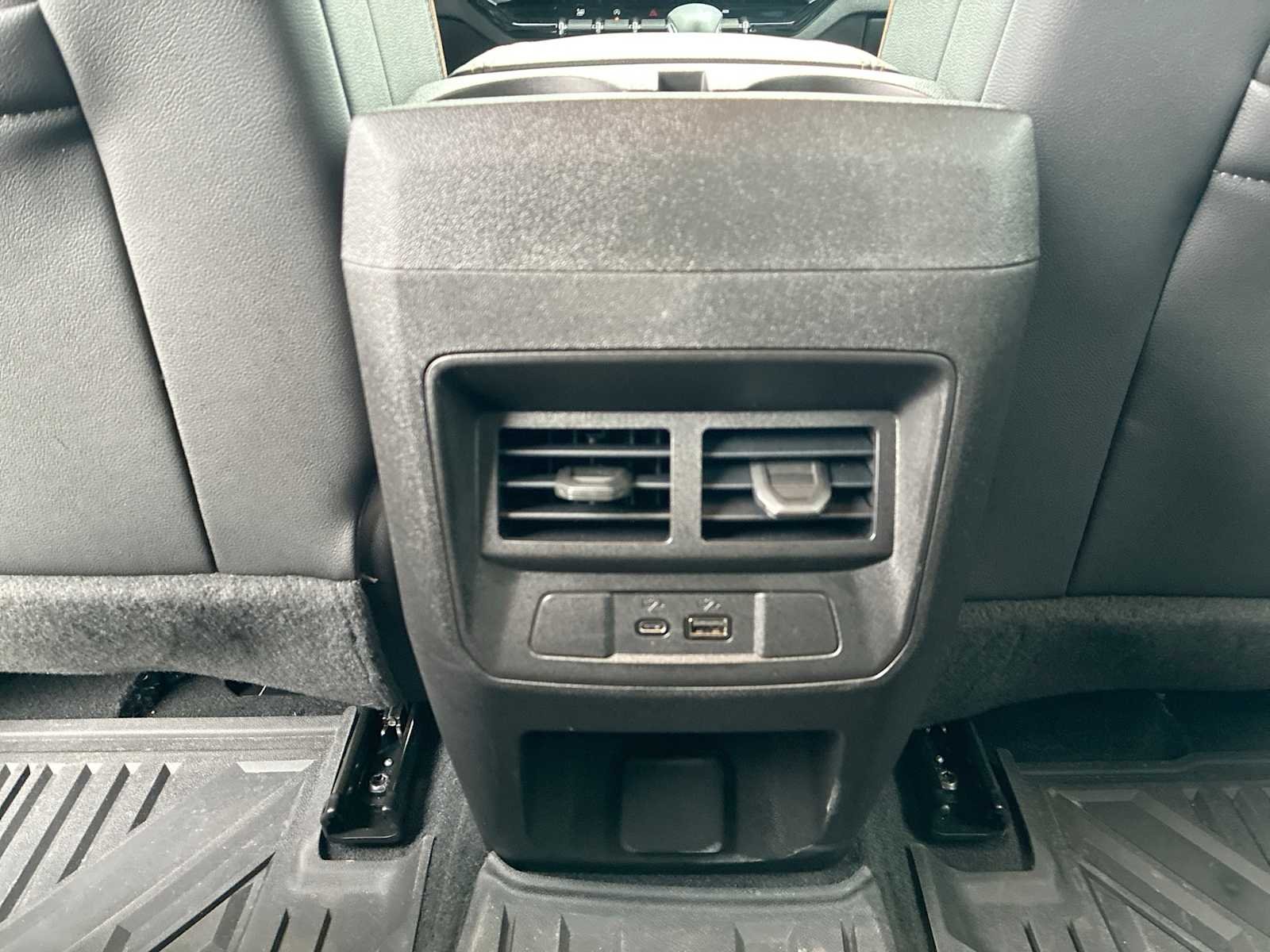 2023 GMC Canyon AT4 - Photo 22