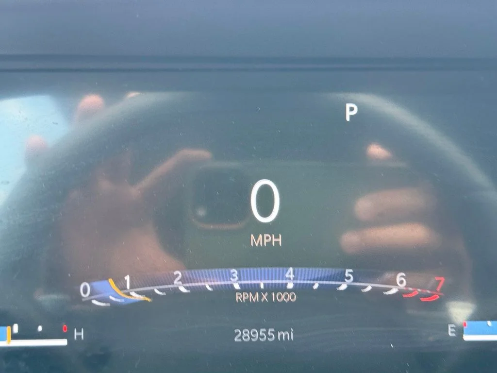 Used 2023 Gray Jeep Limited image 18