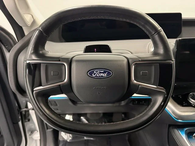Used 2025 White Ford Platinum image 15