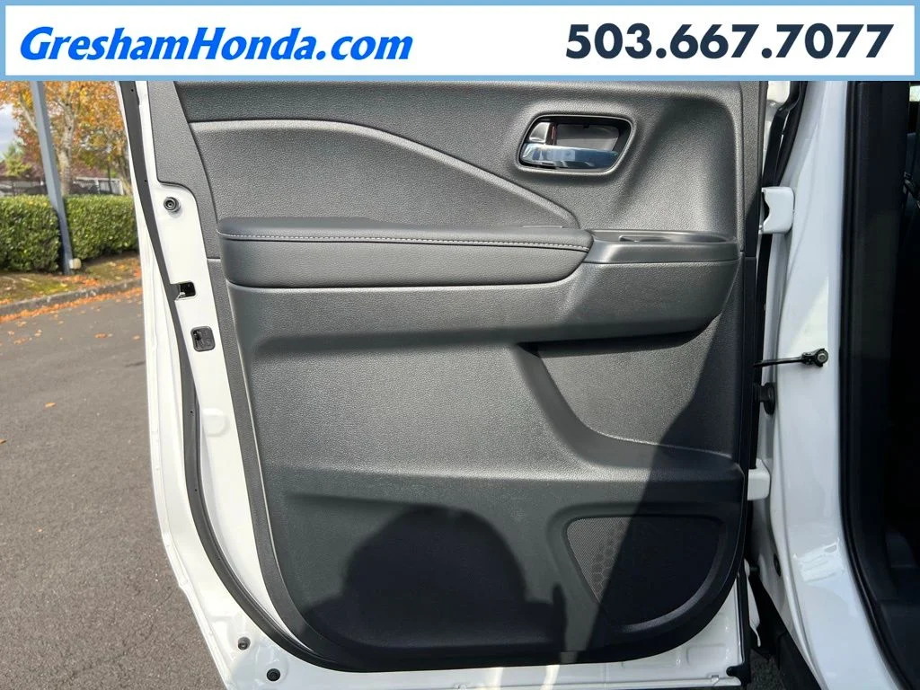 New 2026 Platinum White Pearl Honda RTL image 26
