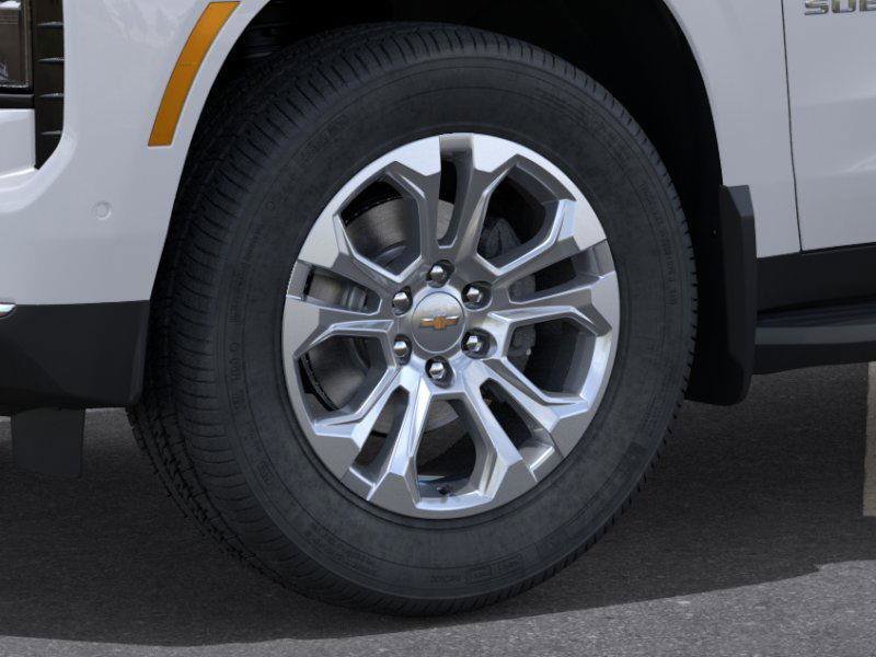 2026 Chevrolet Suburban LT - Photo 9